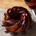 melhor cobertura para bolo de cenoura melhor cobertura para bolo de cenoura com creme de leite cobertura de chocolate para bolo de cenoura com leite condensado receita de bolo de cenoura de liquidificador bolo de cenoura húmido e fofo bolo de cenoura com leite tudo gostoso tipos de cobertura para bolo de cenoura com leite condensado cobertura para bolo de cenoura simples