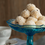Receita fácil de beijinho de coco igualzinho às festas de criança