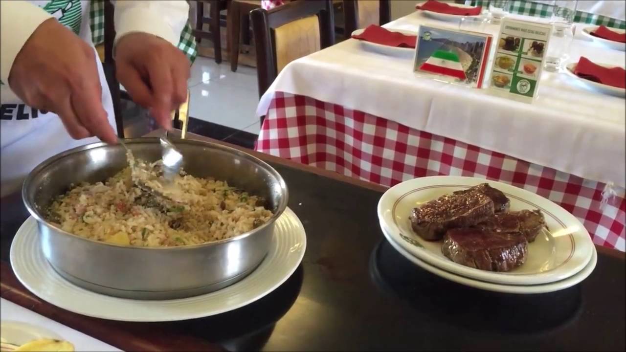 @restaurantefelice prepara o filé à Oswaldo Aranha e afirma que faz sucesso entre os clientes