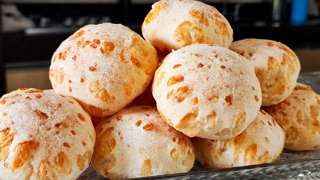 Pão de queijo tradicional receita simples