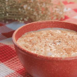 Canjica doce com amendoim cremosa