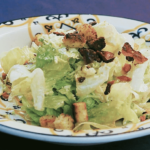 Receita de salada Caesar rápida muito saborosa