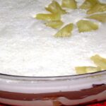 Receita de pavê de abacaxi que derrete na boca, de cair o queixo