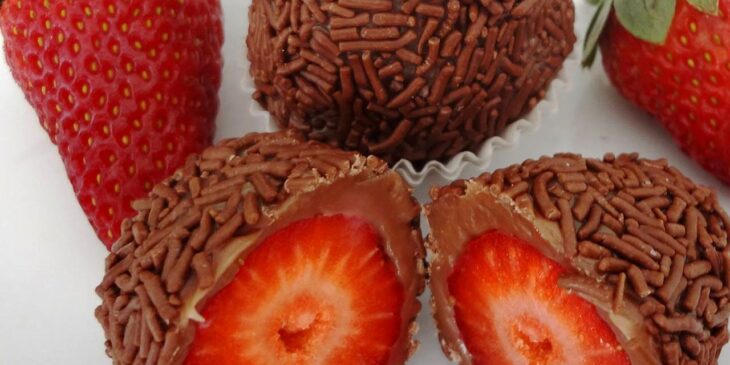 Bombom de morango com brigadeiro: receita prática de sobremesa