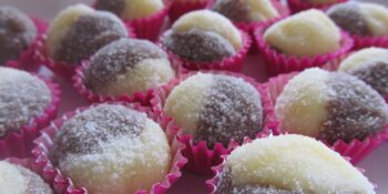 Doce preto e branco