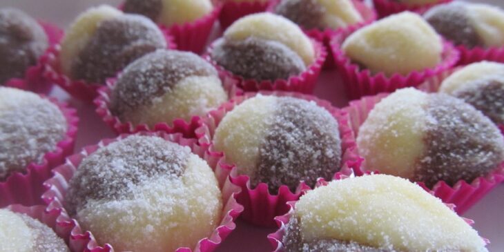 Doce preto e branco: receita de brigadeiro bem tradicional