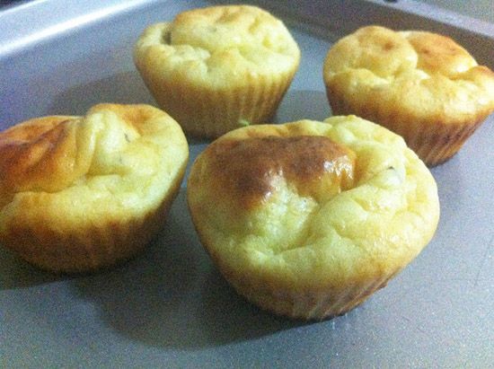 pão de queijo de caneca rápido