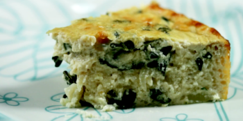 Clássica torta de espinafre com queijo