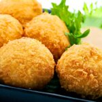 Provolone à milanesa é o bolinho mais perfeito (faça para a família)