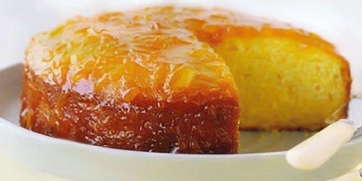 Bolo de laranja com calda