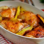 Aprenda a fazer esta deliciosa receita de coxa e sobrecoxa assadas
