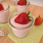 Receita de mousse de morango de dar água na boca de tão boa