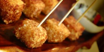 Dadinhos de tapioca do Rodrigo Oliveira