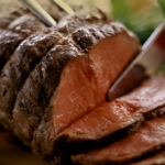 rosbife receita tradicional rosbife filé mignon olivier acompanhamento para rosbife rosbife de lagarto como fazer rosbife na panela receita de rosbife com molho rosbife de contra filé rosbife frios