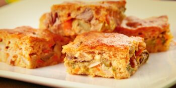 Torta de palmito, bacon e cenoura