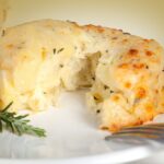 suflê de batata com queijo e creme de leite suflê de batata simples suflê de batata com creme de leite suflê de batata recheado suflê de batata tudo gostoso suflê de batata com frango suflê de batata em rodelas suflê de batata com molho branco
