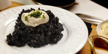 Risoto de arroz negro