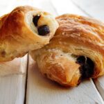 Receita de croissant de chocolate fácil e rápido para fazer em casa