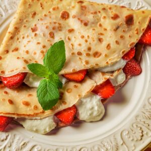 panqueca de morango e aveia panqueca americana panqueca com mel e morango panqueca de aveia com geleia de morango receita com aveia e morango receita com morango para bebê mini panquecas fit panqueca de aveia e ovo