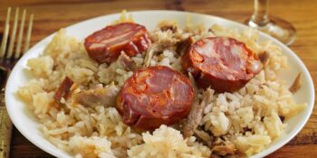 Arroz com pato e linguiça