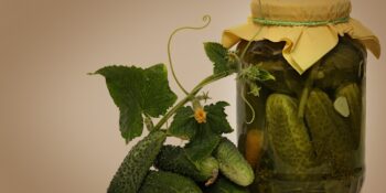 Picles de pepino e cenoura
