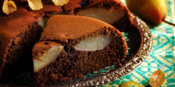 bolo de chocolate com maçã