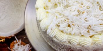 Torta de coco molhada