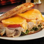 Receita de foccacia com queijo e peito de peru italiana igual da nona