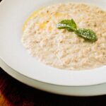 Mingau de aveia com receita simples, fácil e saudável