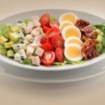 Como preparar a salada para a semana toda? O que pode ser considerado salada? Como fazer salada no pote para semana inteira? Por que se chama salada?