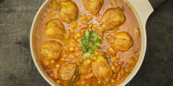 Coxas de frango ao curry