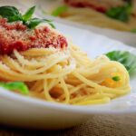 Macarrão simples com molho de tomate pronto tudo gostoso ana maria braga