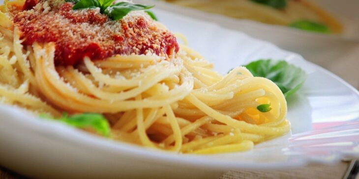 Macarrão simples com molho de tomate pronto tudo gostoso ana maria braga