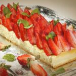 bolo morango com chocolate receita de bolo de morango simples tudo gostoso bolo de chocolate com morango para aniversário receita de bolo de morango simples de liquidificador receita de bolo com recheio de morango simples bolo de morango natural bolo de chocolate com morango simples receita de bolo de morango recheado