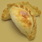 Como fazer empanada de frango? receita fácil e simples