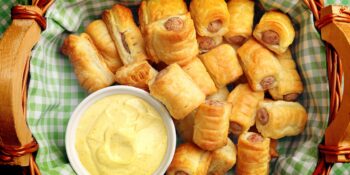 Mini folhado de linguiça