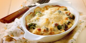Couve-flor e brócolis gratinados ao molho branco