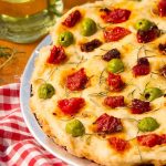 Foccacia com tomate cereja