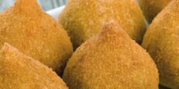 Coxinha de frango com catupiry