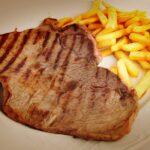 Receita de contrafilé com batata frita: muito prática e fácil