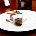 Filé ao molho gorgonzola: receita para um jantar especial