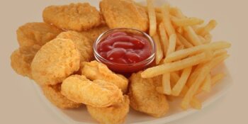 Nuggets com queijo