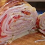 Rocambole salgado de presunto e queijo
