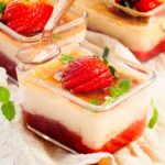 Como fazer gelatina de leite condensado com geleia vermelha?