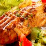 Frango grelhado com batatas sauté