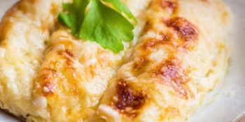 Canelone de presunto e queijo ao molho branco
