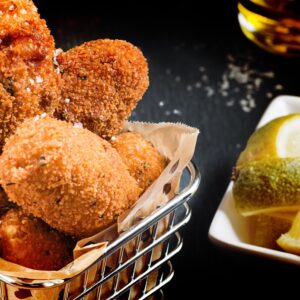 bolinho de bacalhau com queijo simples fácil crocante