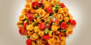 Macarrão com tomate-cereja