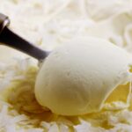 Sorvete de coco cremoso caseiro: como fazer receita fácil?