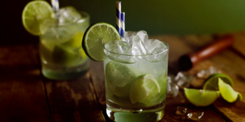 Caipirinha de limão